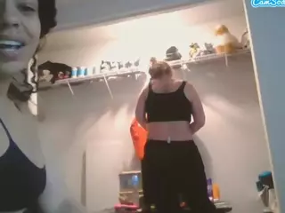 Gemixxmeow's Live Sex Cam Show