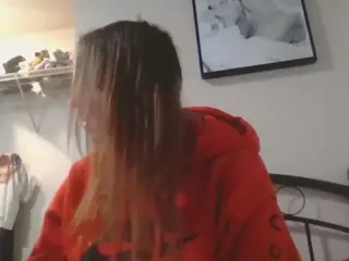 Gemxxmeow's Live Sex Cam Show