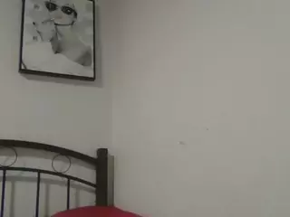 Gemxxmeow's Live Sex Cam Show