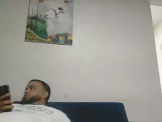 Gemxxmeow's Live Sex Cam Show