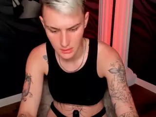 LindaBryantt's Live Sex Cam Show