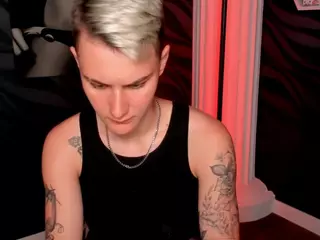 LindaBryantt's Live Sex Cam Show