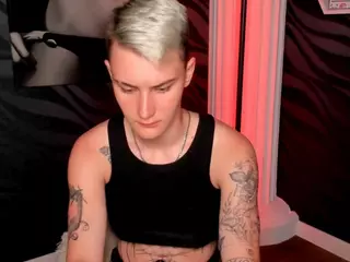 LindaBryantt's Live Sex Cam Show