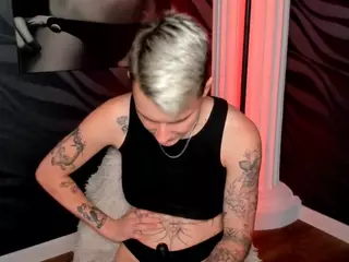 LindaBryantt's Live Sex Cam Show