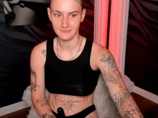 LindaBryantt's Live Sex Cam Show