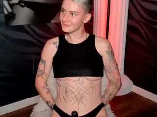 LindaBryantt's Live Sex Cam Show