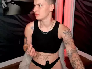 LindaBryantt's Live Sex Cam Show