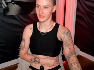 LindaBryantt's Live Sex Cam Show