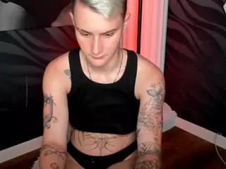 LindaBryantt's Live Sex Cam Show