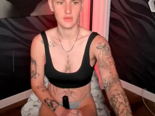 LindaBryantt's Live Sex Cam Show