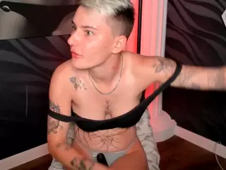LindaBryantt's Live Sex Cam Show