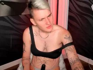 LindaBryantt's Live Sex Cam Show