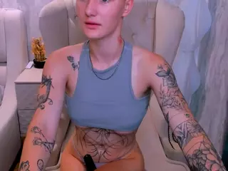 LindaBryantt's Live Sex Cam Show