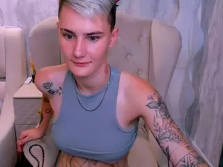 LindaBryantt's Live Sex Cam Show