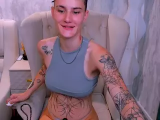 LindaBryantt's Live Sex Cam Show