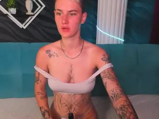 LindaBryantt's Live Sex Cam Show