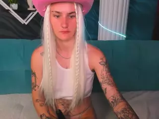 LindaBryantt's Live Sex Cam Show