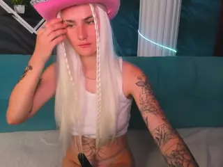 LindaBryantt's Live Sex Cam Show
