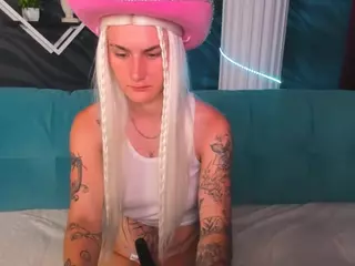 LindaBryantt's Live Sex Cam Show