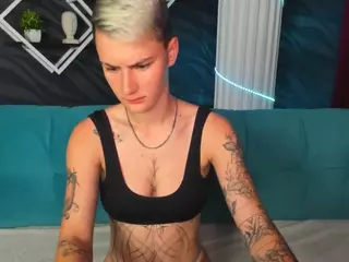 LindaBryantt's Live Sex Cam Show