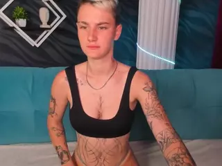 LindaBryantt's Live Sex Cam Show