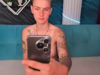 LindaBryantt's Live Sex Cam Show