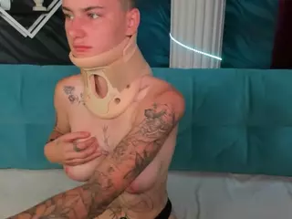 LindaBryantt's Live Sex Cam Show