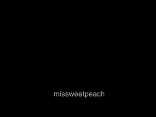missweetpeach's Live Sex Cam Show