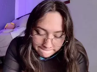 Moonviolet's Live Sex Cam Show