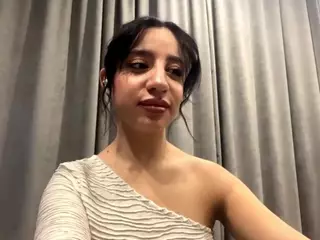 OdiliaCraley's Live Sex Cam Show