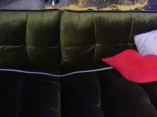RebelGirlL's Live Sex Cam Show