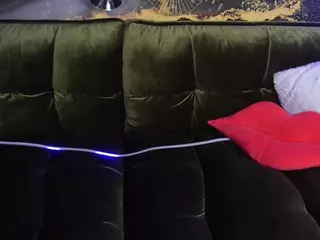 RebelGirlL's Live Sex Cam Show