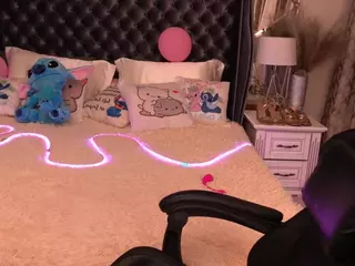 RebelGirlL's Live Sex Cam Show