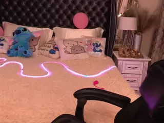 RebelGirlL's Live Sex Cam Show
