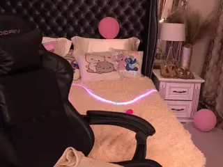 RebelGirlL's Live Sex Cam Show