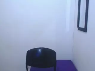 SofiaSmith19's Live Sex Cam Show