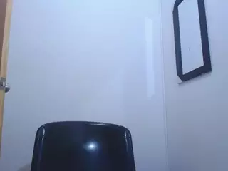 SofiaSmith19's Live Sex Cam Show