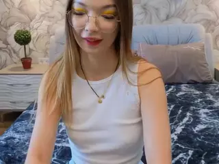 SusannJohnson's Live Sex Cam Show