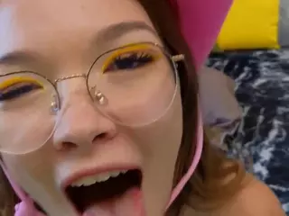 SusannJohnson's Live Sex Cam Show