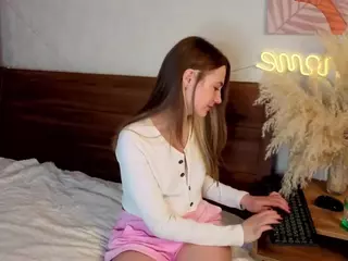 WilonaHamlet's Live Sex Cam Show