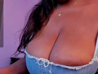 aishazaa's Live Sex Cam Show