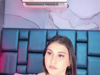 Aitana Hilton's Live Sex Cam Show