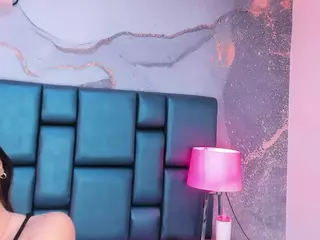 Aitana Hilton's Live Sex Cam Show