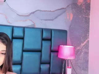 Aitana Hilton's Live Sex Cam Show
