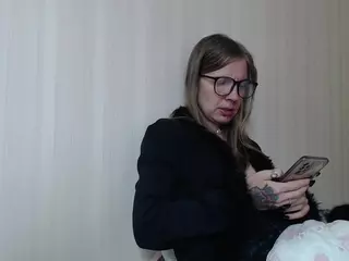 AlexandraZaryanova's Live Sex Cam Show