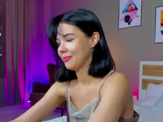 Alice-Bradly's Live Sex Cam Show