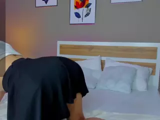 Alice-Bradly's Live Sex Cam Show