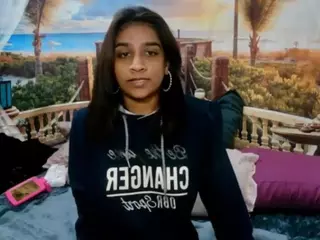 cherryindian4u's Live Sex Cam Show