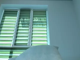 jamienyamm's Live Sex Cam Show