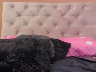 KendraaSmith's Live Sex Cam Show